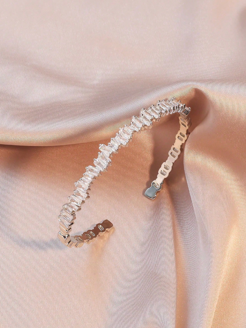 [NOVO] Bracelete Classic Swarovski™- Cravejado com Zircônias - Folheado a Ouro 18k + FRETE GRÁTIS