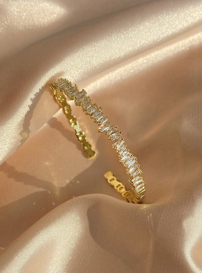 [NOVO] Bracelete Classic Swarovski™- Cravejado com Zircônias - Folheado a Ouro 18k + FRETE GRÁTIS