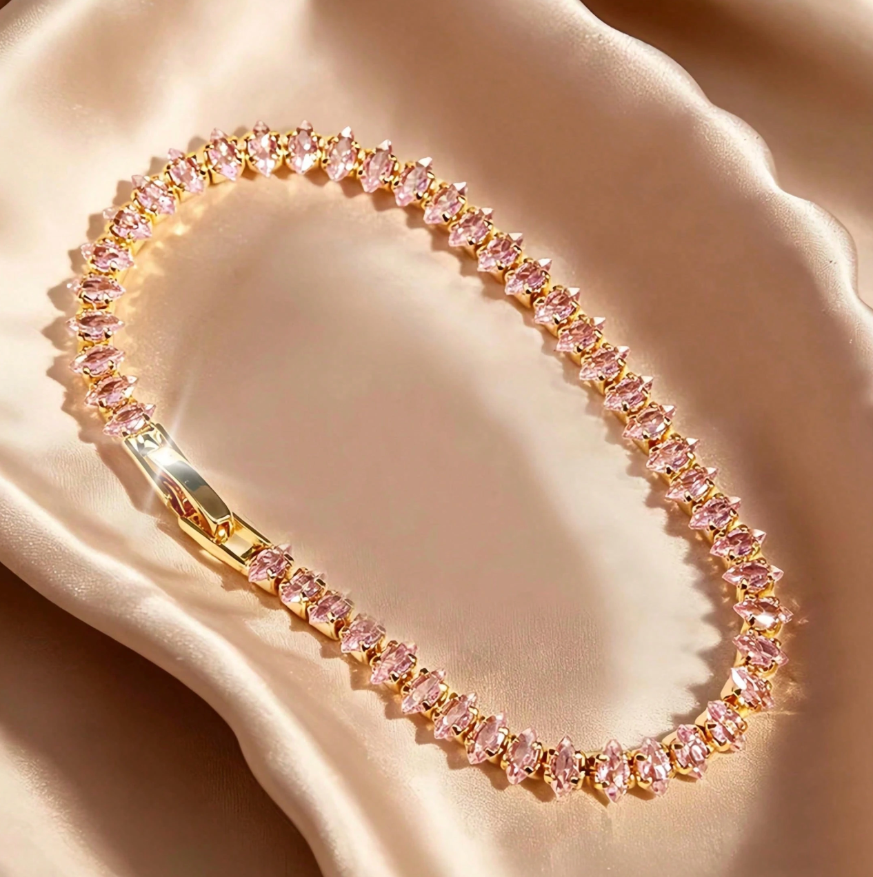 [NOVO] Bracelete Milano Swarovski™- Cravejado com Zircônias - Folheado a Ouro 18k + FRETE GRÁTIS